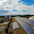 Maximizing Efficiency: A Guide to Bifacial Panels and Tracking Systems